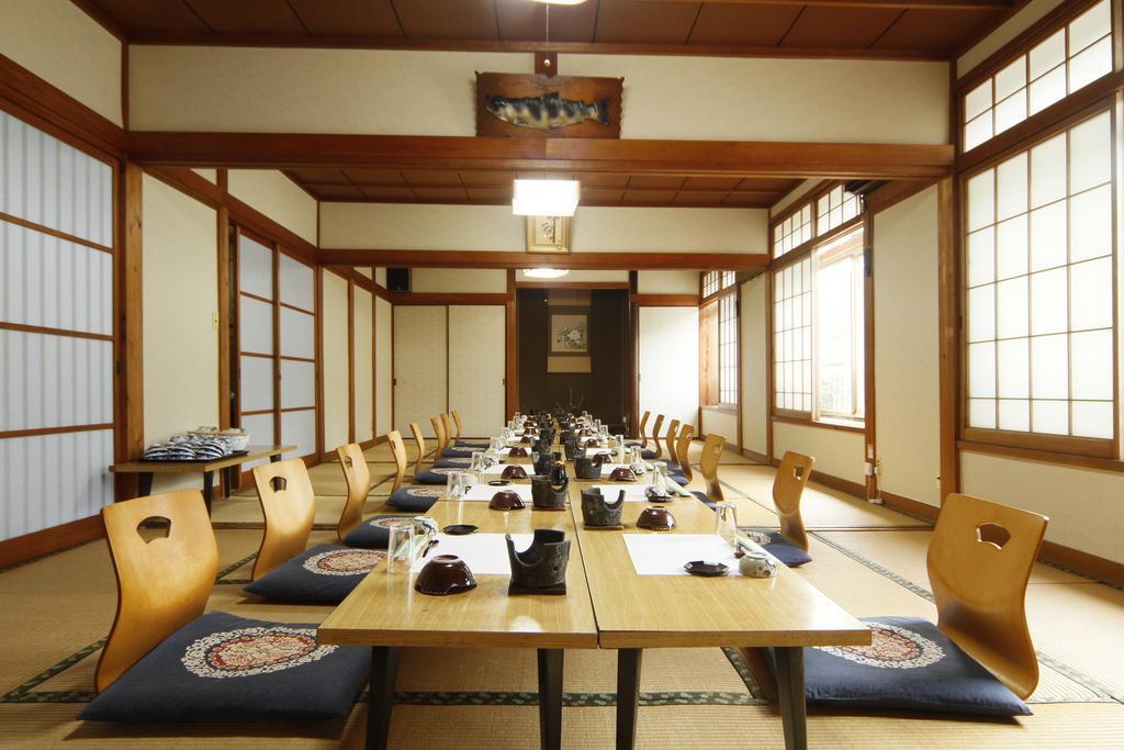 ホテル別館カワナツ 湯村 エクステリア 写真